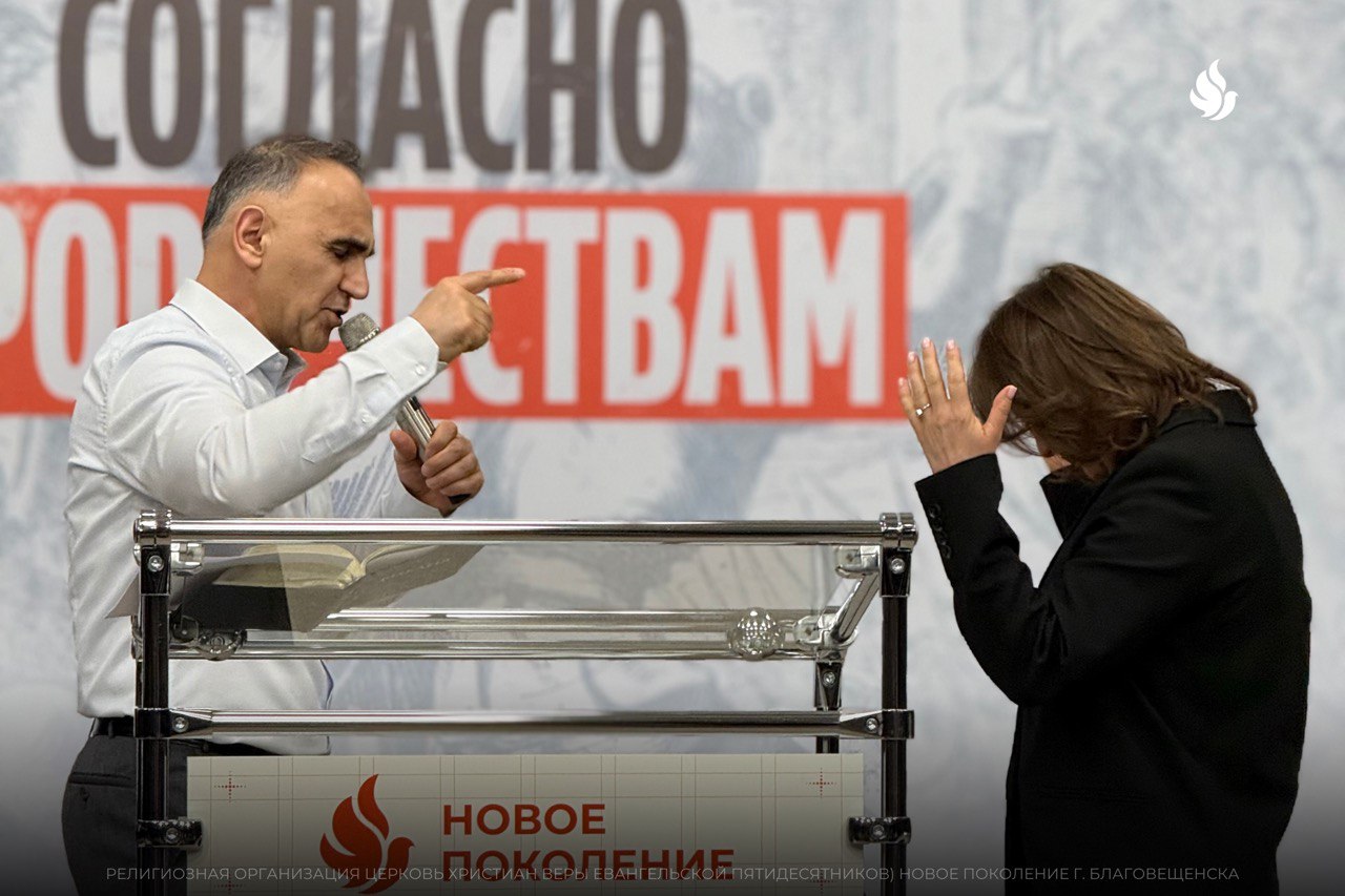 Церковь поздравила пастора Лидию Дарбинян с днём рождения